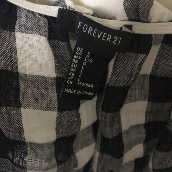 Forever 21 checkered crop top - Picture 2 of 3